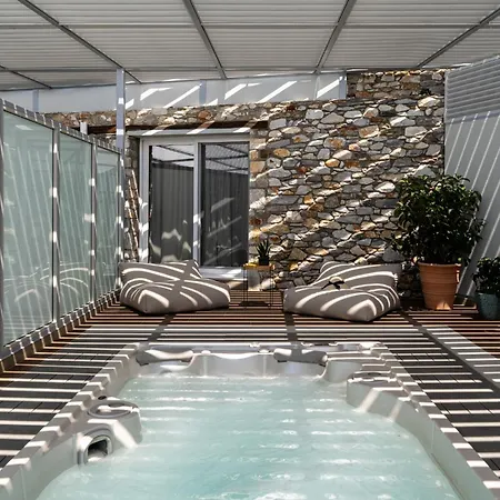 Serenity Suites, Premium Key Collection