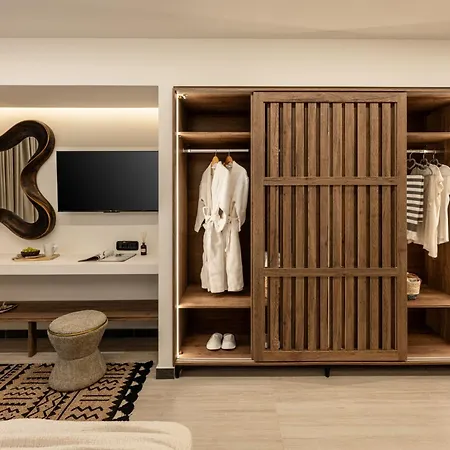 Serenity Suites, Premium Key Collection Apartamento *