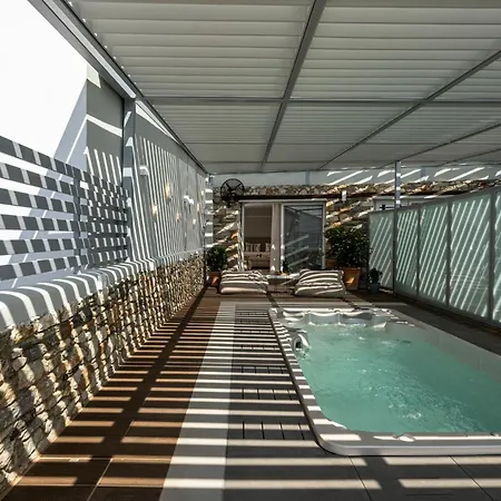 Serenity Suites, Premium Key Collection