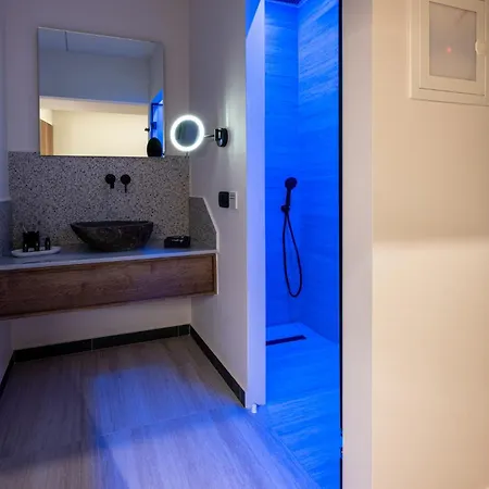 Serenity Suites, Premium Key Collection